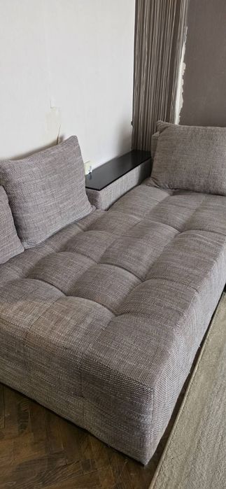 Диван с функция сън