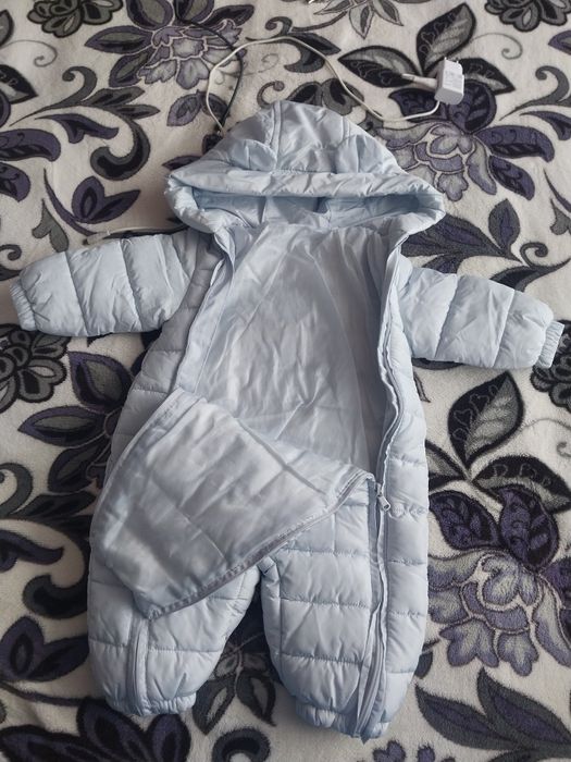 Продам комбинезоны бу детские