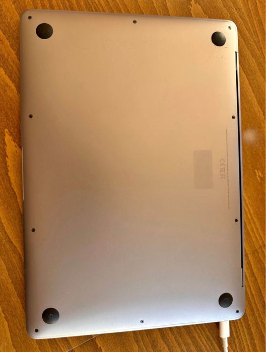 Macbook Air 2019 A1932