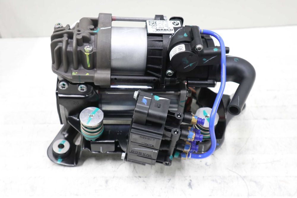 Чисто нов компресор БМВ Г11 Г12 Компресор окачване БМВ Г11 Г12