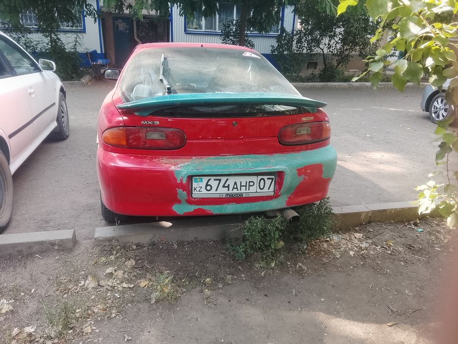 Продам Mazda MX 3