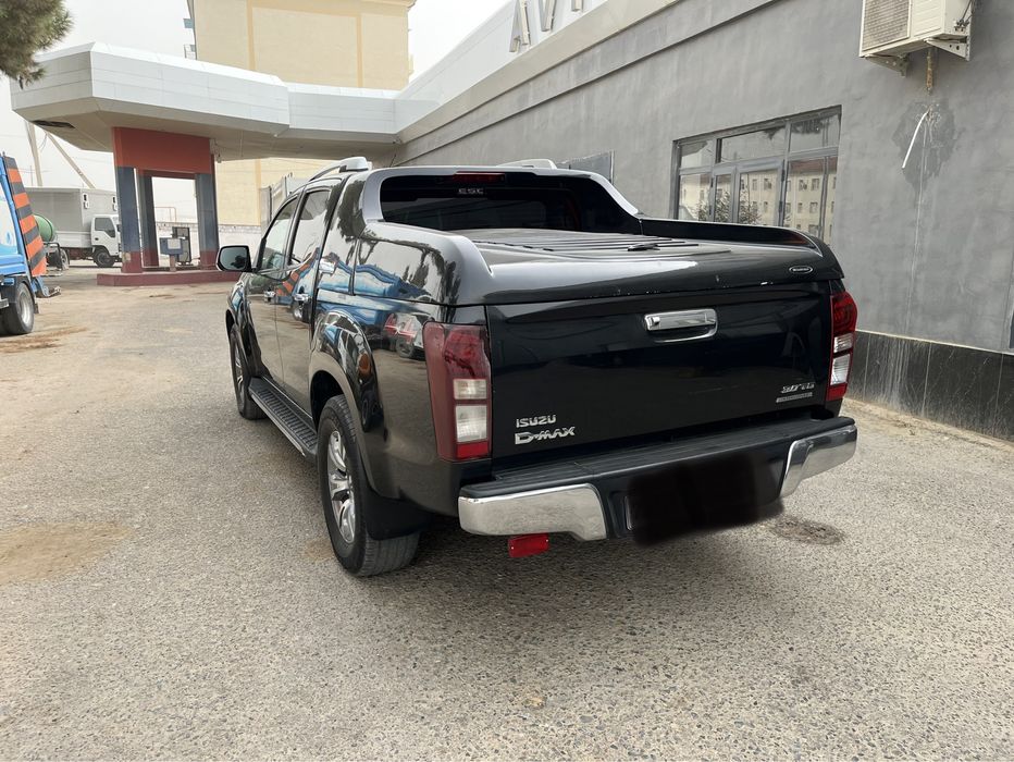 Isuzu D-Max - Исузу Д Макс