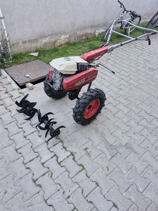 Motosapa Honda F410 profesională