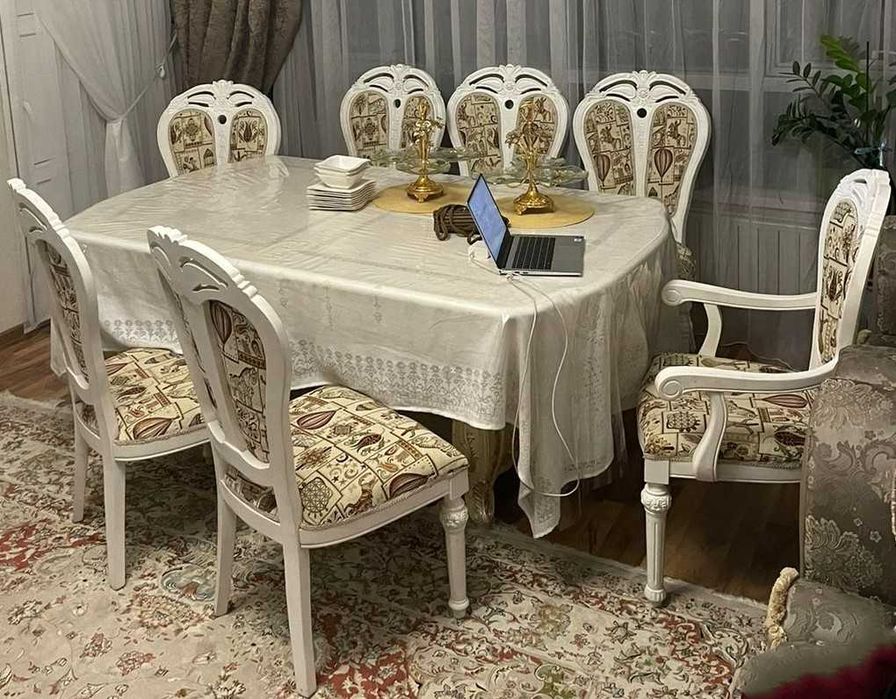 Мебель для жилой квартиры или дома