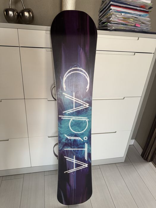 Продам сноуборд CAPITA с креплением +ботинки в поадрок 38 размер