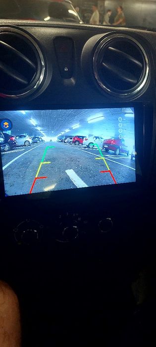 Vand Dacia Logan benzină 90 cp navigatie android camera senzori parcar