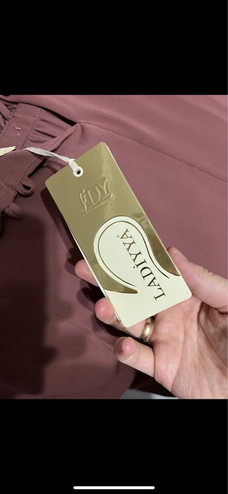 Женское платье