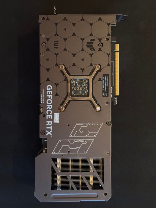 ASUS TUF Gaming Nvidia GeForce RTX 4070 Ti 12GB GDDR6X OC