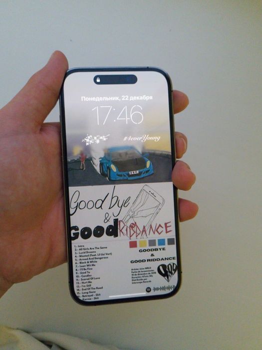 продам айфон 14про