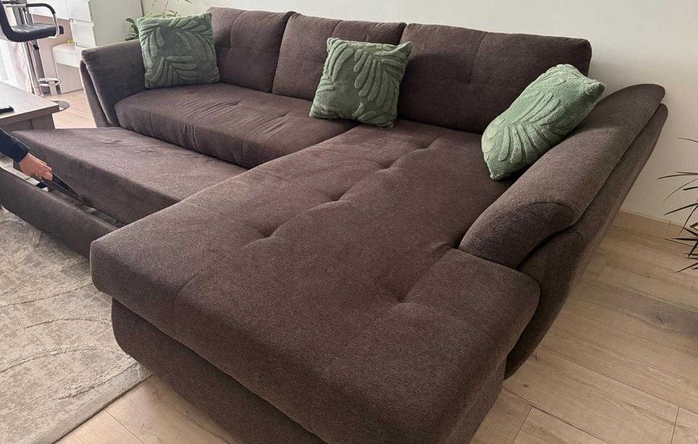 Coltar extensibil cu lada de depozitare