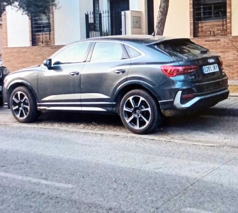 Авто части за АУДИ Q3 2023 г