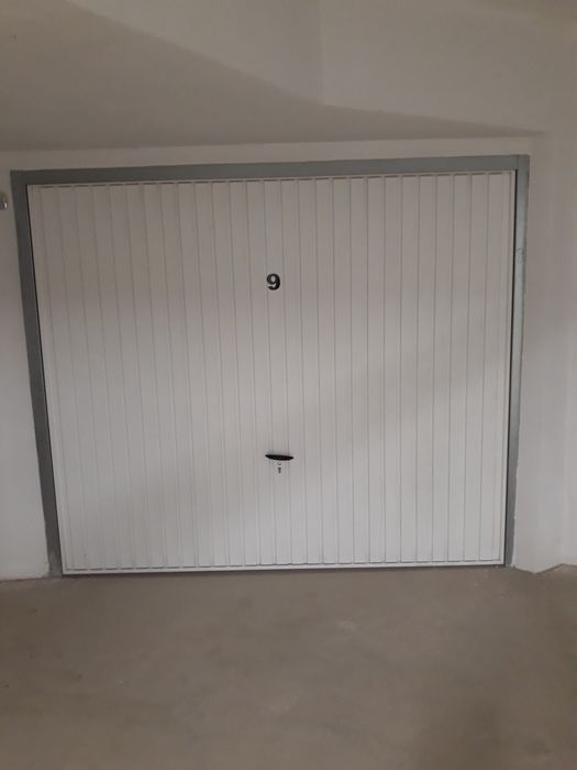 Дава се под наем Гараж / Паркомясто в София, Карпузица - 20 кв.м за 102 € - Снимка #2