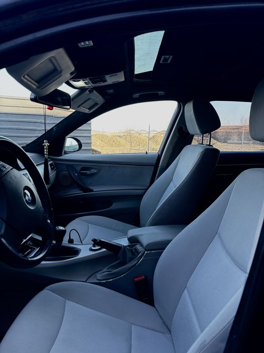 Vand BMW M47 Seria 3 E90 320D Navi Trapa Carplay