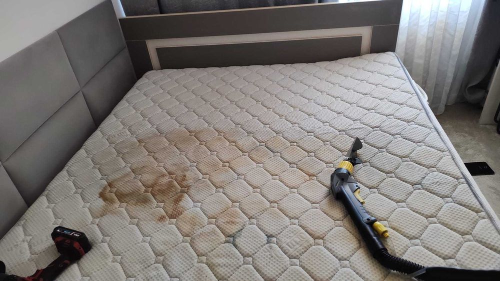 Curățare profesională canapele, saltele, fotolii – la domiciliu