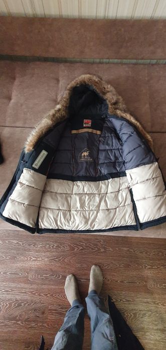 Продам куртку Аляска