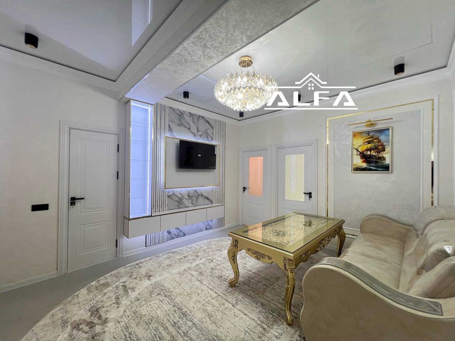 kvartira uy xonadon sotiladi 3 xonali 90m² 5-qavat.