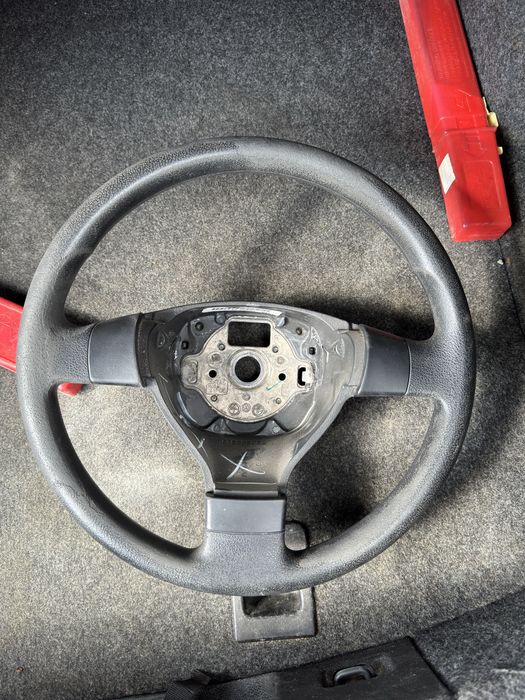 Volan VW golf 5/6, passat b6, jetta,Tiguan,Polo