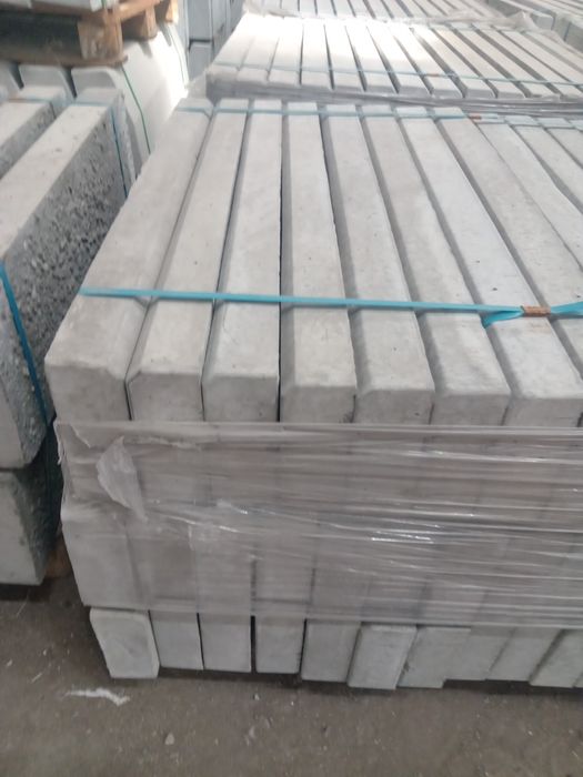 Поребрик, бордюр