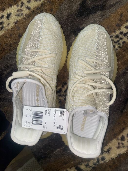 Yeezy Boost 350 v2