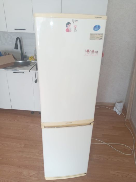 Холодильник на запчасти