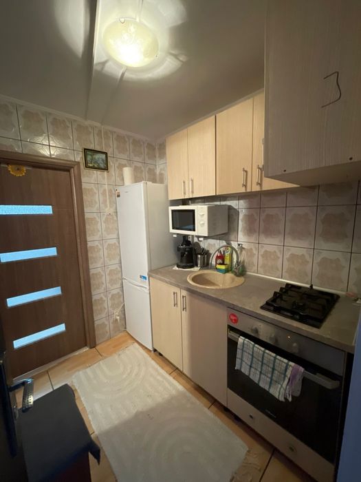 Inchiriez garsoniera zona metrou Păcii sector 6 Bucuresti