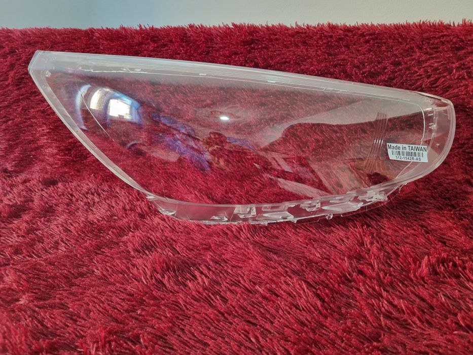 Хюндай акцент стекло для фары