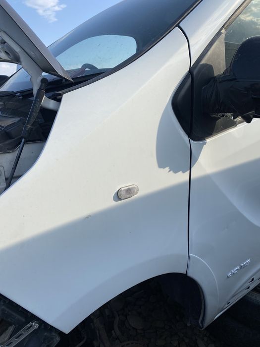 Aripă stânga față Opel Vivaro 2016