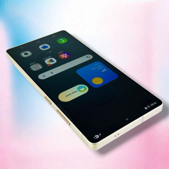 Samsung Galaxy S25 Ultra 256GB 12RAM Black 100% Батерия! 2г. Гаранция!