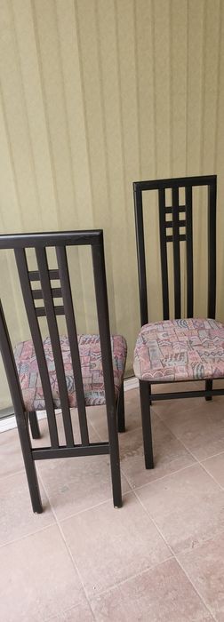 2бр дървени столове Италианско пройзводство внос от чужбина -110лв