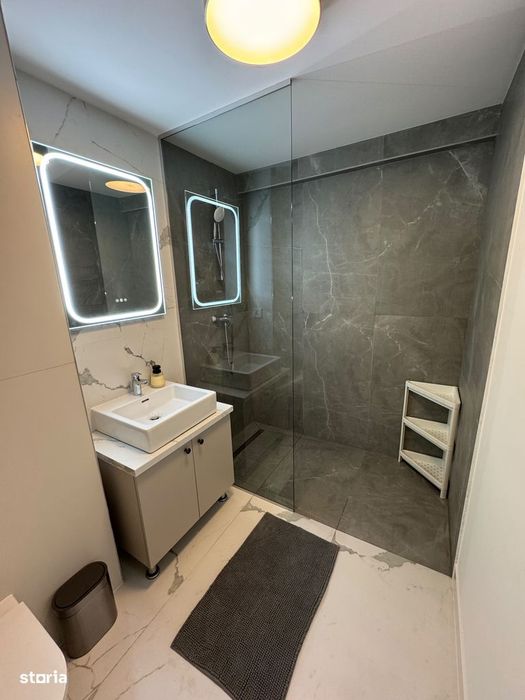 Garsoniera Akcent City la 5 min metrou Jiului Parcare subterana inclus