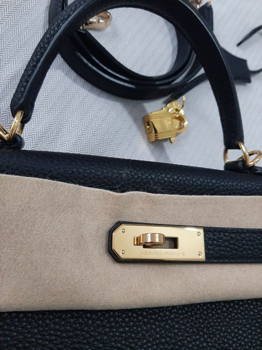 Сумка на ремне и с ручкой