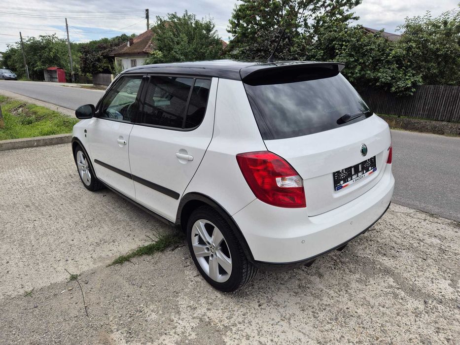 Vând Skoda Fabia 2013 --EURO 5-- Model Monte-Carlo Stare IMPECABILĂ