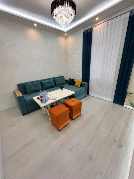 Яшнабад улица Иззат Новостройке продается квартира  2/7/8  52м2