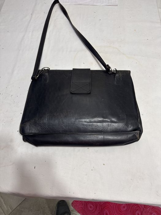 Кожена чанта  от едно време