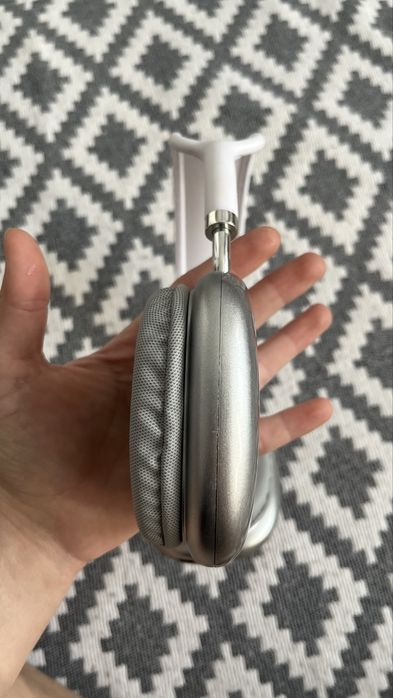 Новые наушники,рабочие