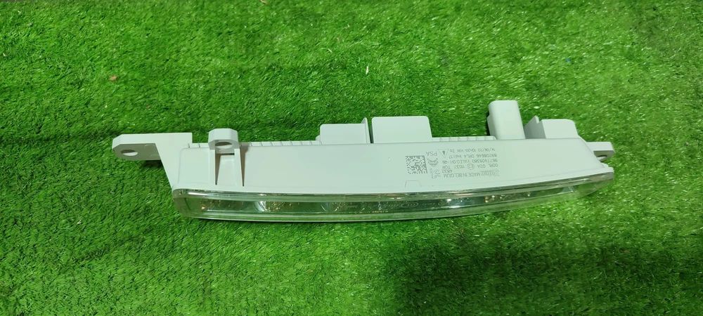 LUMINA DE ZI STANGA LED CITROEN BERLINGO 2 / COD OEM 9677409380 / 9677409380 / 89208646 2012-2018 (5G2)