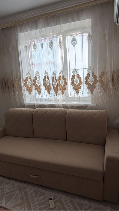 Б/у диван, состояние нормально