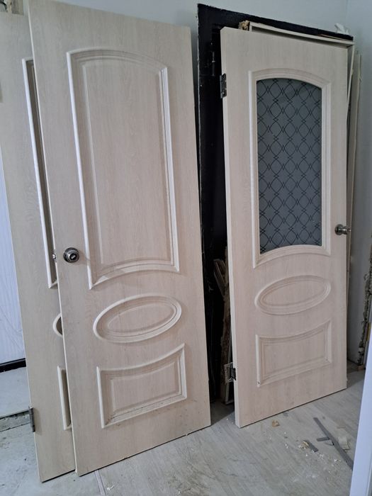 Продам меж.комн двери