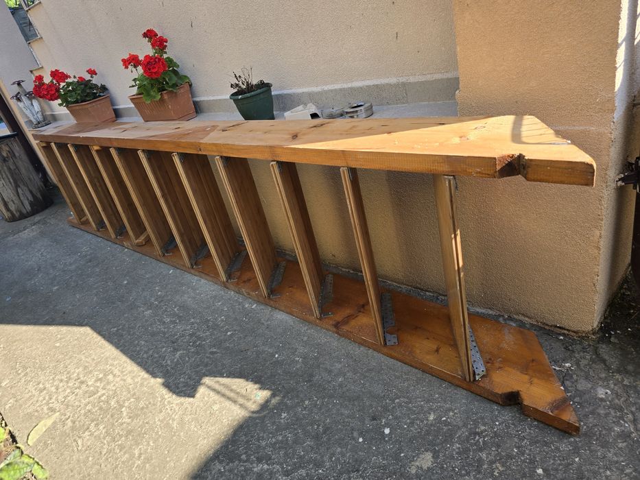 Scară mansardă sau pod