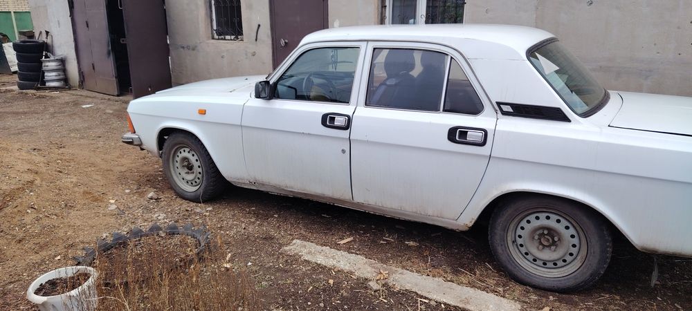 На польном ходу газ3102