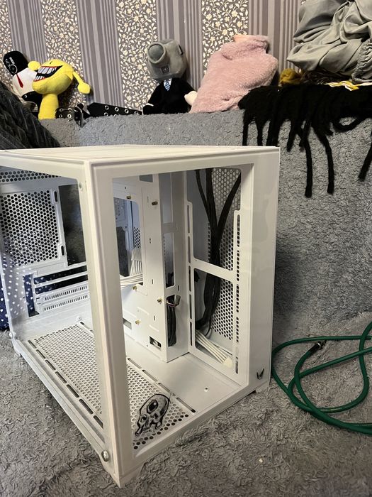 Продам корпус formula crystal z5