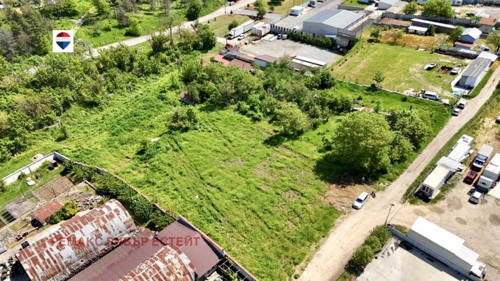 Поземлен имот за продажба Хаджигенова чешма