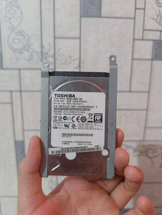 жесткий диск Toshiba MQ01ABD100.