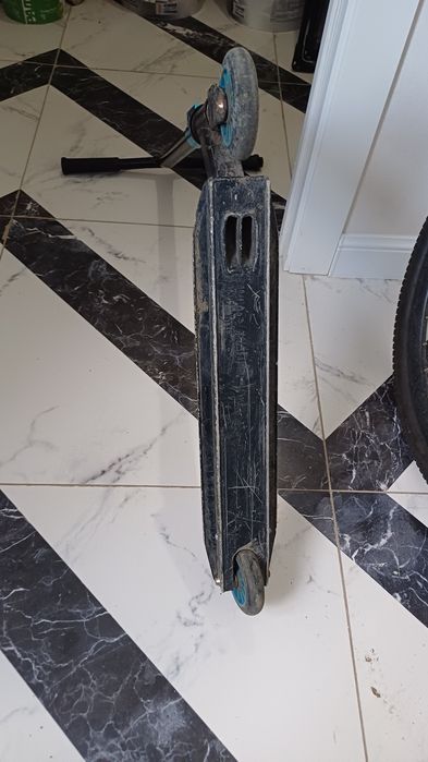 Продам Трюковои самокат