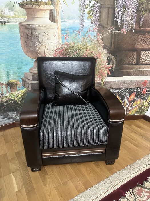 Мягкая мебель для гостиной.