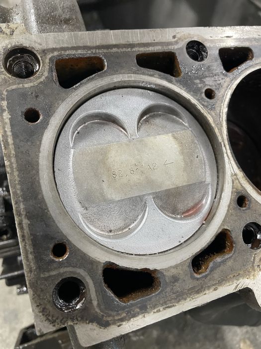 матор  ваз лада 2110