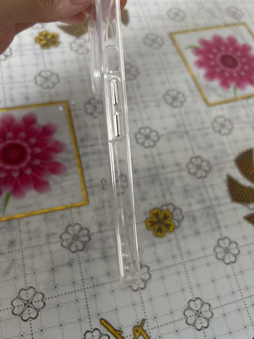 Чехол прозрачный для iphone 16