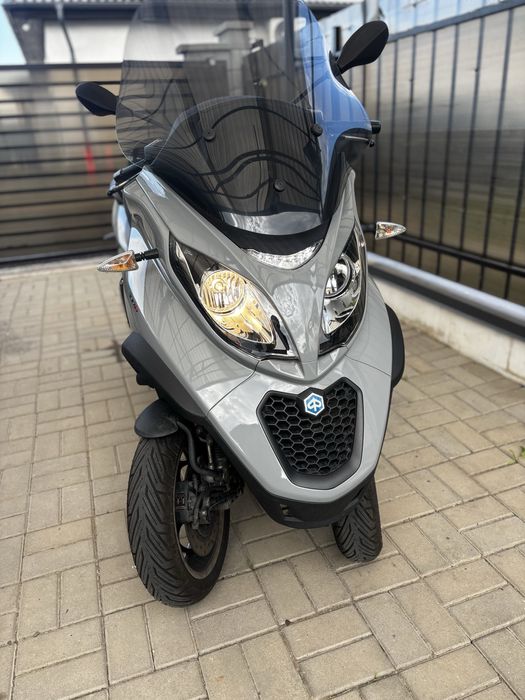 Piaggio MP3 LT  300