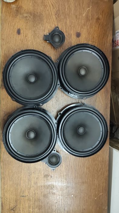 Set difuzoare difuzor boxe fata spate + tweetere Skoda Superb 2