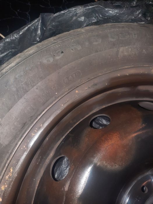 Jante tabla cu anvelope 185/65/15